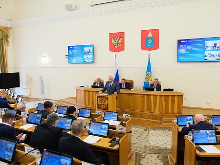 Комитет Думы Астраханской области по законотворческой деятельности отчитался о работе в 2025 году