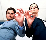 Зарплата - это всё: астраханцы ответили на опрос о светлых и темных сторонах работы