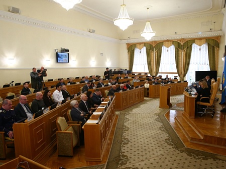 ЛУКОЙЛ продолжает проекты по сохранению каспийского тюленя