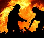 Ночью на пожаре в Астраханской области погибли два человека