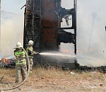 Пожар в астраханском троллейбусном парке потушен