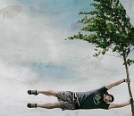 На астраханской трассе ветер снес три большегруза