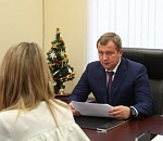 Детский сад в Военном городке, квартира для сироты... Астраханцы поделились своими проблемами с Сергеем Морозовым