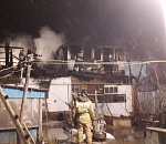 В Трусовском районе Астрахани произошёл крупный пожар. Горел жилой дом