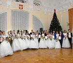 34 астраханские пары решили пожениться прямо в канун Нового года