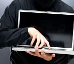 Астраханец обокрал медицинский центр