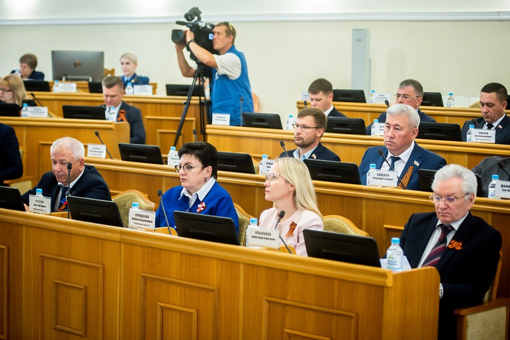 В Астраханской области принят закон о патриотическом воспитании