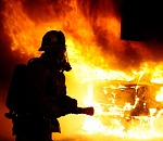 Под Астраханью сгорели две иномарки