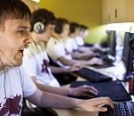  Победители турнира Астрахани по киберспорту получили награды