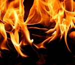 В Астрахани сгорели дом и квартира