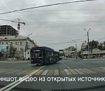 Водителя пассажирского автобуса в Астрахани привлекли за грубое нарушение ПДД