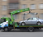 За полтора месяца с улиц Астрахани эвакуировали более 300 автомобилей