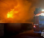 В селе под Астраханью пылал многоквартирный жилой дом. Есть пострадавший