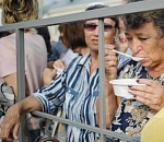 Предприниматель Ольга Бурдонова: день рыбака – праздник не для всех. Железные заборы, антисанитария, вонь, озлобленные предприниматели и невменяемые зрители