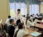 Юным жителям Астраханской области напомнили о правилах безопасности на железной дороге