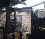 На правобережье Астрахани пожарные предотвратили взрыв газовых баллонов