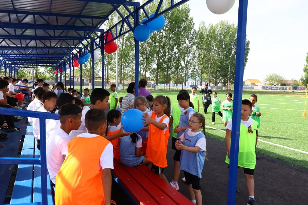 В астраханском селе на площади 6 000 кв. метров появился спортивный комплекс