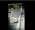 В Астрахани автоледи наехала на пешехода и скрылась 