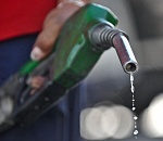 В Астрахани подешевел бензин - Росстат