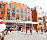 Открывшийся вчера лицей в Астрахани затопило