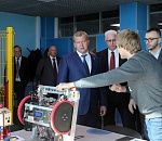 Астраханские ученые показали Сергею Морозову полезную соль и не только