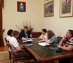 Игорь Бабушкин провёл рабочую встречу с руководителями фракций Думы Астраханской области