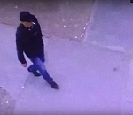 Опубликованы видео с предполагаемым убийцей таксиста в Астрахани. Приглядитесь