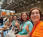 Школьница из Астрахани побывала на встрече с Путиным