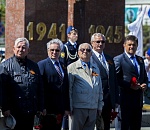 К юбилею Победы в Лимане открыли памятник Павшим Героям