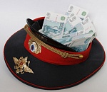 В Астрахани отправился в тюрьму за взятку сотрудник ГИБДД