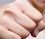 В Астрахани будут судить мужчину, избившего обидчика своей матери