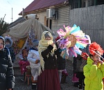 В большой семье. В астраханском храме проводили Масленицу и встретили Прощеное Воскресенье
