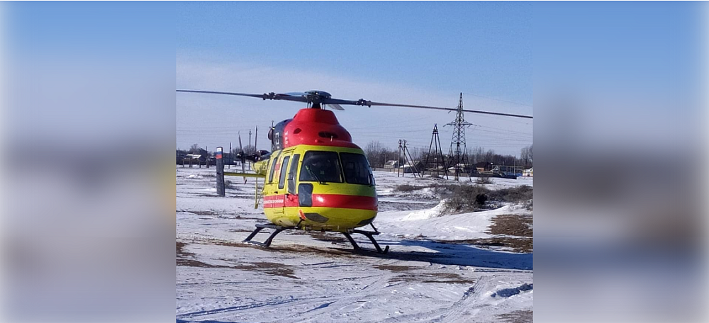 В Астраханской области бригада санавиации спасла пятерых детей