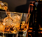 Астраханскому общепиту автоматически продлили лицензию на алкоголь