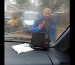 Задержан мужчина, который в Астрахани напал на скорую помощь