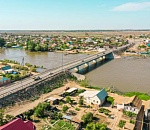 Многострадальный мост под Астраханью, наконец, начали ремонтировать