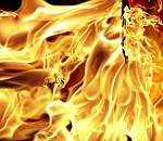 Ночью в Астрахани горел заброшенный дом