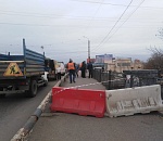 Ограждение на астраханском Красном мосту восстановят 