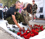 Астраханцы почтили память жертв теракта на Кировском рынке 
