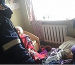 Пьяная астраханка заперла свою бабушку на балконе 