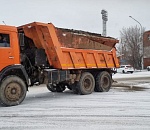 Астрахань продолжают зачищать от снега