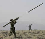 Войска ПВО в Астраханской области поразят "противника" "Иглой"