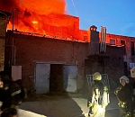 Поджог и электропроводка: МЧС раскрыл причины двух крупных вечерних пожаров в Астрахани