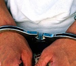 В Астрахани вьетнамец обокрал салон сотовой связи