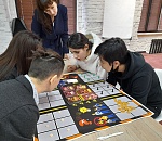 Герои в касках сразились в Астрахани