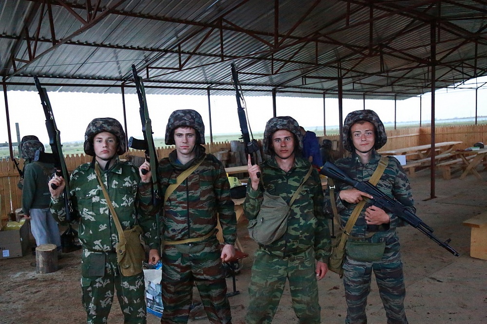 В Астрахани собрались молодые патриоты