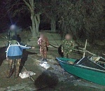 Полиция задержала двоих астраханцев, варварски ловивших рыбу на зимовальных ямах