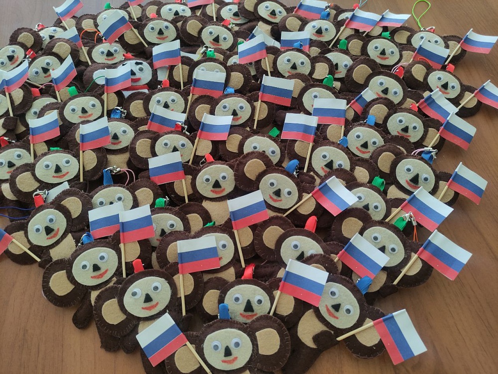 Астраханские дети отправили на передовую главный символ СВО, дружбы и мира