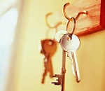 Астраханка лишилась квартиры за долги 