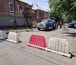 На одной из центральных улиц Астрахани заменили часть изношенной канализации 